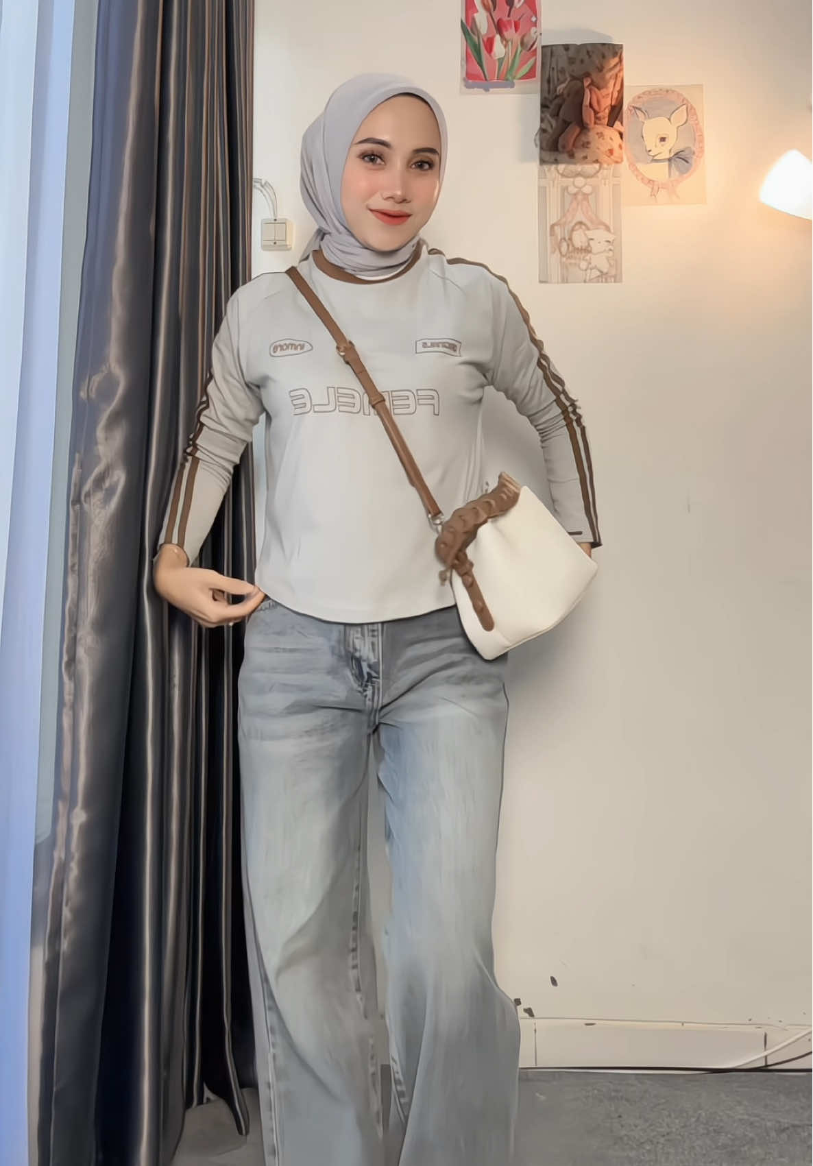 Kaos croptop #kaoswanita #kaoslenganpanjang #kaoscroptop #outfitsimple #outfitsimpel 