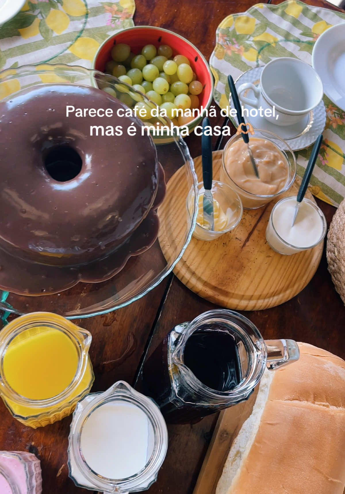 Quem fala isso são minhas visitas, gente. Juro que sou humilde kkk ♥️ #mesaposta #cafedamanha #foryoupage #fypppppp #fypp 