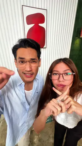 vibin' kacamata with afgan & yuki 🎶 memang ada komedi komedi spontan uhuynya dikit. 🙌🏼 @Afgan @Yuki Kato 