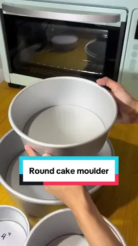 Ito yung round cake molder na unang una kong ginamit, and infairness hindi talaga sya kinakalawang. Amazed talaga ako sa quality and design nya kasi rekovable ang bottom. Less hassle na magtanggal ng cake sa mould😍✨🥳#roundcakemolder #roundmold #roundcake #cakemolder #bentosize 