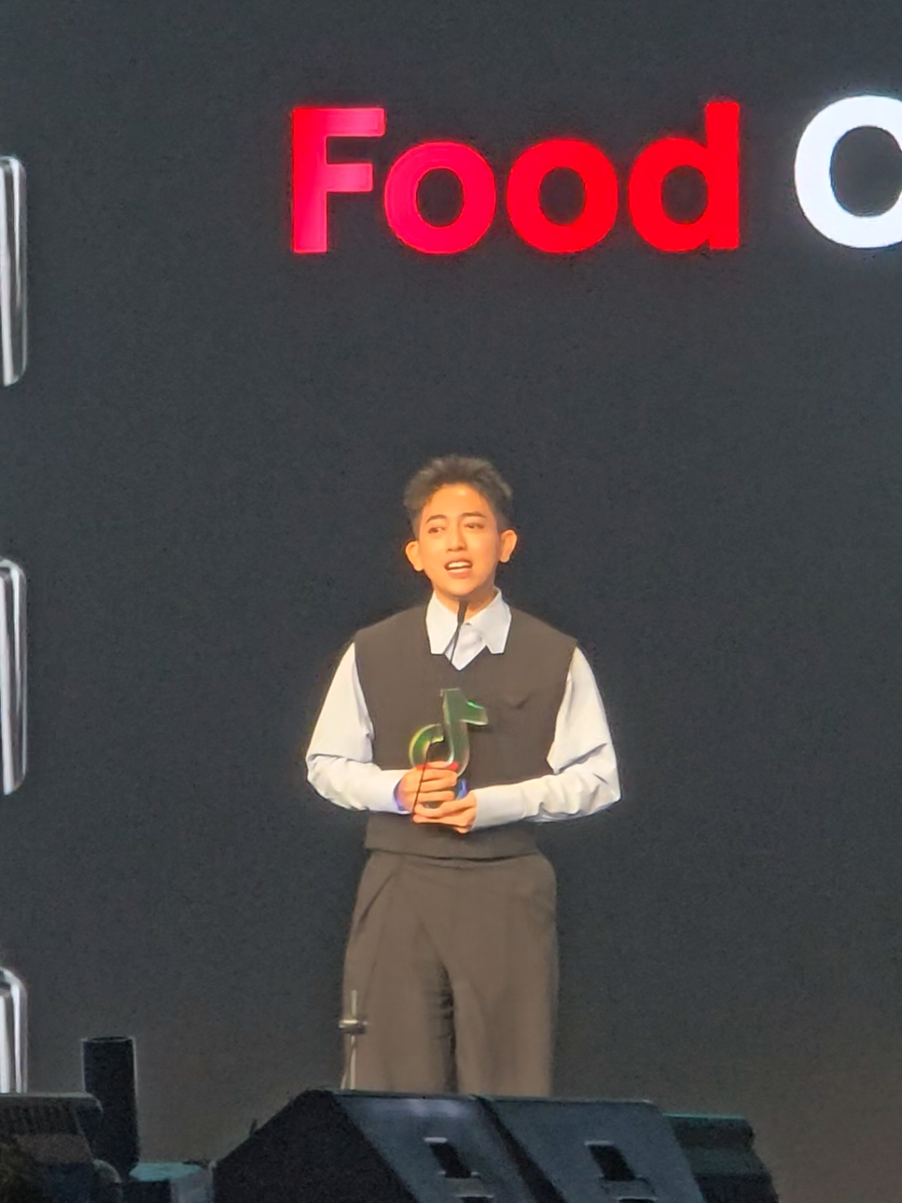 chúc mừng Panda Giải Food Creator of Year  tại sự kiện thảm đỏ trao giải thưởng TikTok Award VN 2025 #tiktokviral #tiktokawardsvn2025 #panda #cucvangcuangoai 