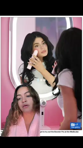 Kylie’s glow ➡️ my glow 💗 @medicube_official @medicube global  #medicube #boosterpro #kyliejenner #kyliejennerdevice #medicubedevice  