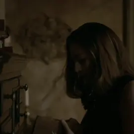 Hope and Klaus this episode 😔#hope #klaus #to #originals 