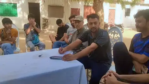 @followers#sunaday meeting with nagarians in karachi garden area,and discussed about issues and find solutions ######sunaday 