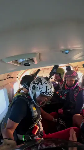 أبطال القفز الحر بالمظلات 🇪🇬💪🦅🪂#creatorsearchinsights #skydiving #tip #explor @Khaled Abas 