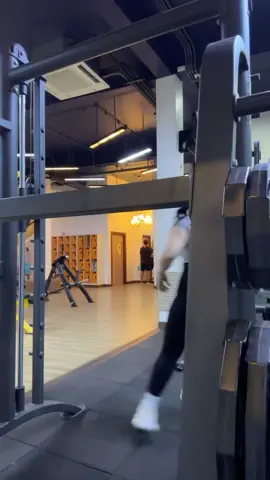 #mirorselfie #capcut #gym 