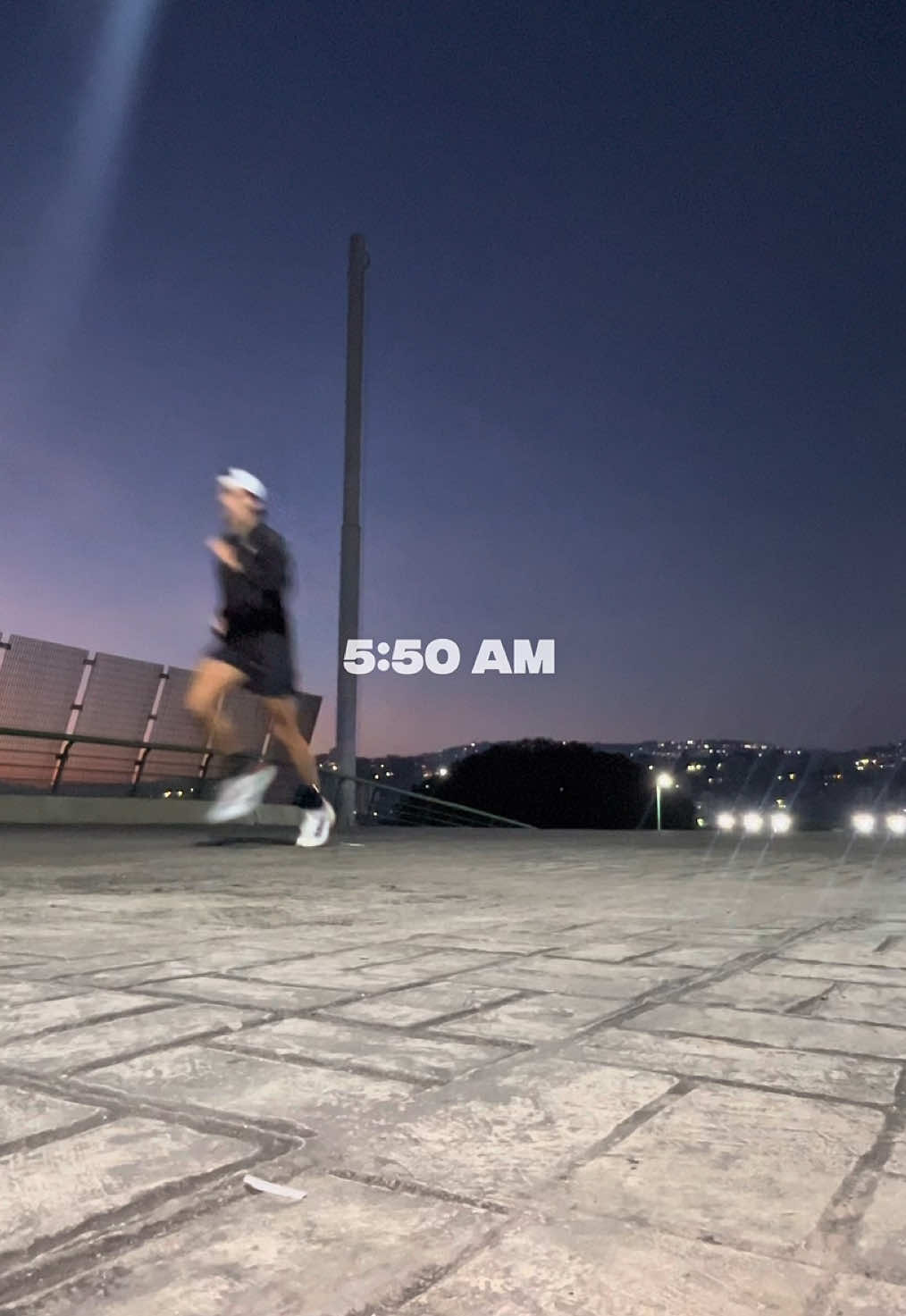 empezando bien el día 🇻🇪                                              #run #athlete #Running #caracas #venezuela🇻🇪 #fyp #Fitness #aesthetic #foryoupage #runners #parquedeleste 