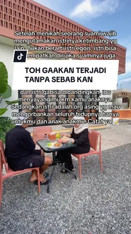 Suami harus bisa bijak dalam bersikap, jgn yg kalo istri keluarin uneg uneg malah isinya disalahin mulu Ini divideoin 👉🏻  @Nita 🖤 || Ig: @anitakarlinaaa  👉🏻  @Nita 🖤 || Ig: @anitakarlinaaa  #cafebanyuwangi #tempatnongkrong #tempatnongkrongbanyuwangi #rekomendasicafe #cafegentengbanyuwangi #tempatmakan #tempatngopi #quotes #quote #quoteoftheday #quotestagram #quotesaboutlife #quotesdaily #masyaallahtabarakallah #katakata #suamiistri #suamiistribahagia #allahummabarik #couple #rumahtangga #rumahtanggaharmonis #masyaaallah #nasehatrumahtangga #nasehatsuamiistri #nasehatpernikahan 
