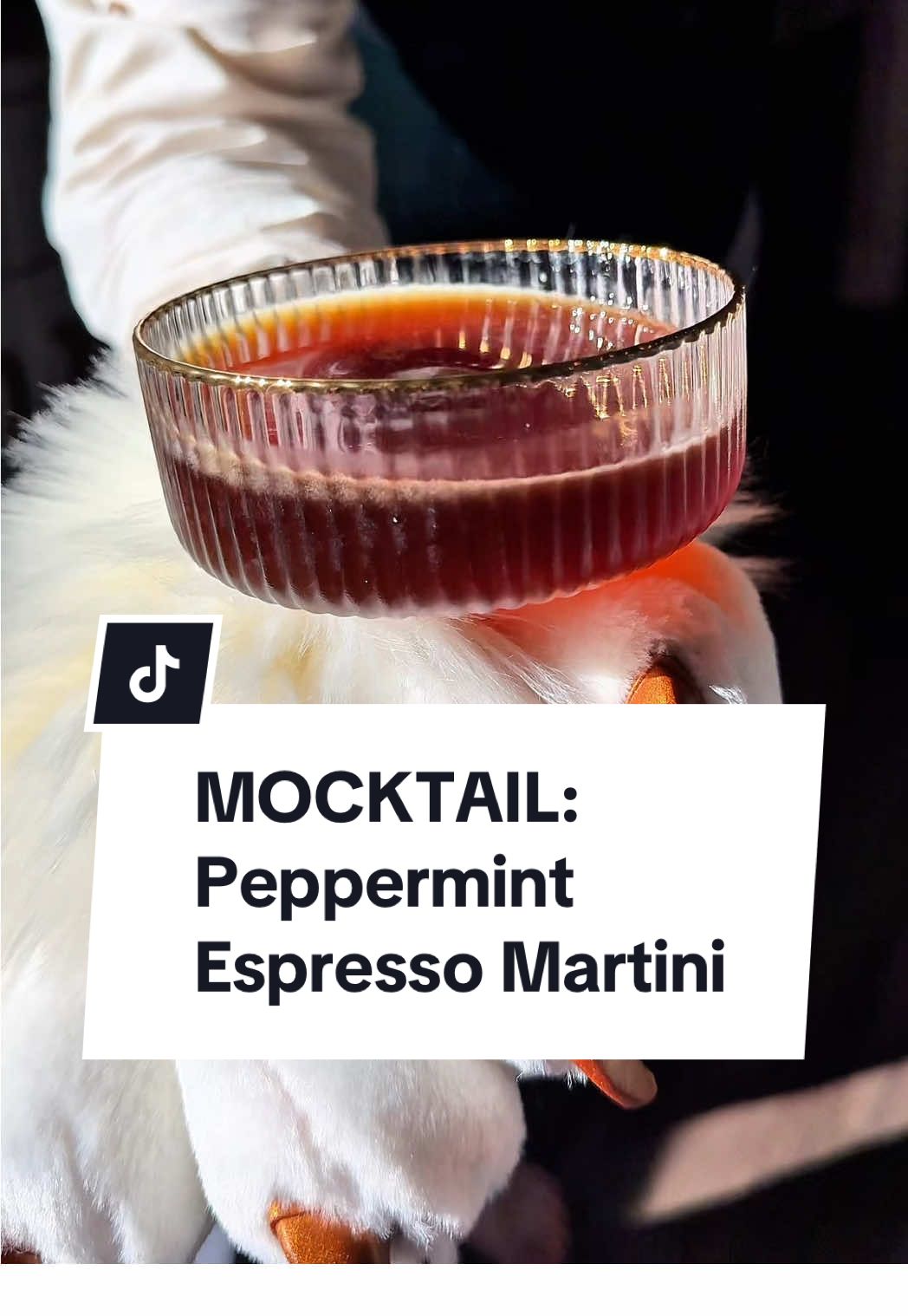 Happy Caturday!  Many of you have been asking for Mocktail recipes, so I wanted to share this again! I’ll be crafting new ones in the coming weeks of course as well 🫶🤗 STRONG tea and coffee are essential for any drink, so as to not over dilute it when chilling!  @Twinings USA Makes great Teas for a good flavor base 🤩 #coffee #mocktail #mixology #peopermint #festive 