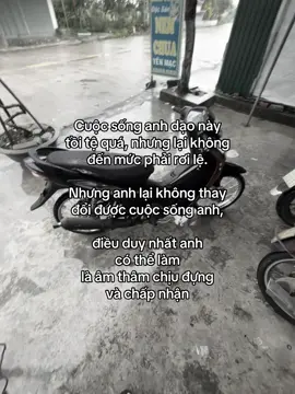 âm thầm chịu đựng thôi… #tamtrang #buon_tam_trang #viral #fyp 