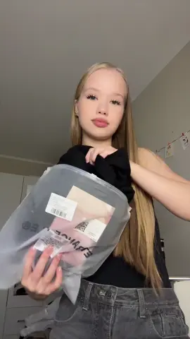 арт вб: 435783758