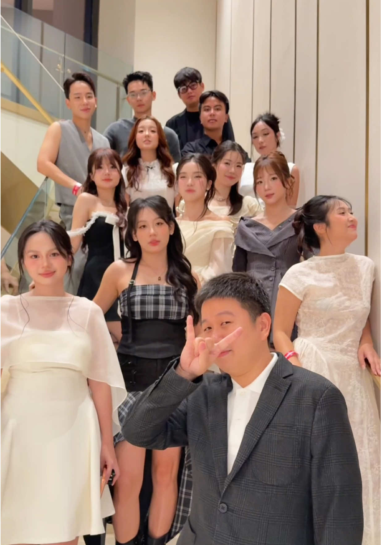 “Schannel mãi đỉnh, nói ít làm nhiều” 🥰. Kỉ niệm Tiktok Awards 2025 #TikTokAwardsVN #schannel 