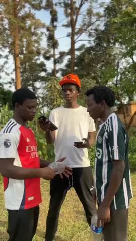 @Lil Pazo Lunabe Music come we enjoy together@paul V ☠️☠️💙💙💯 and @👑HUSTLE KING👑one love bro@V.B.D DANCE COMPANY ❣️ #fypシ゚ #tiktokuganda🇺🇬🇺🇬🇺🇬 #fyppppppp support us plz 