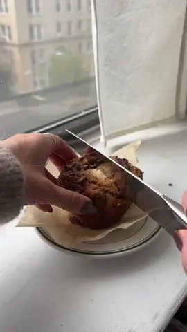 pumpkin cream cheese muffins!!! Recipe: https://redcurrantbakery.com/pumpkin-cream-cheese-muffins/