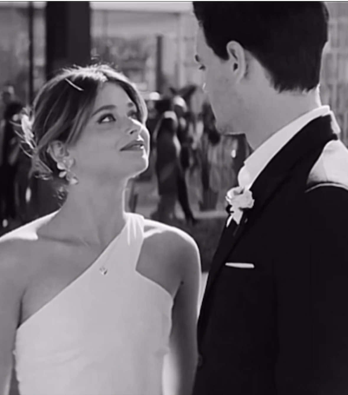 #keşfet #culpanuestra #foryoupage #nicolewallace #gabrielguevara @TikTok 