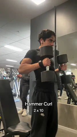 Quick 45 min Back & Bicep day #foryou #foryoupagе #GymTok #gymroutine #backandbiceps 