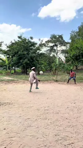 Cristiano Ronaldo 😂😂  @Yas Tanzania  #zerobrainer0 #SportsOnTikTok #zerobrainer0comedy #AfricanFootball #cristianoronaldo 