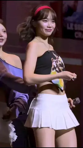 #KIMCHAEWON #김채원 #LE_SSERAFIM