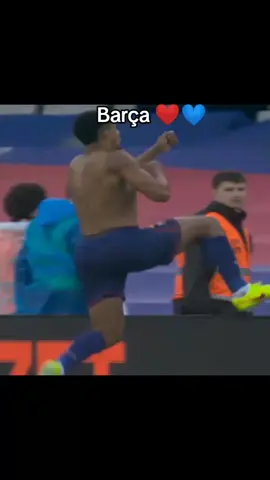 #viralvidéo #foryou #viral #FYP #tiktokfootball @𝗠𝗼𝘂𝗿𝘁𝗮𝗹𝗹𝗮✰𝗬𝗮𝗺𝗮𝗹✪ @༆✪AMZØ☆DEJØNG☝️⚽️ 