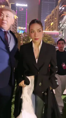 Hậu trường show diễn tối nay #mytam #fyp 