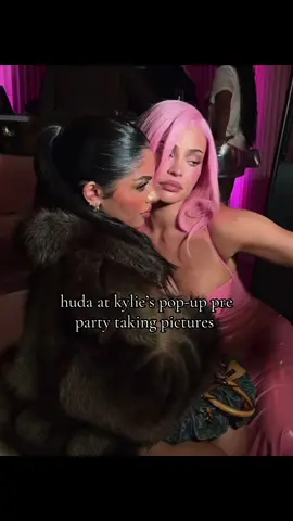 huda with kylie jenner 🤍✨ #huda #fyp #viral #foryoupage #kyliejenner @hudabubbaaa @Kylie Jenner 