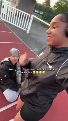 @Cattleya 😂😂😂 #foryou #pourtoi #sportstiktok #course #blackgirlmagic 