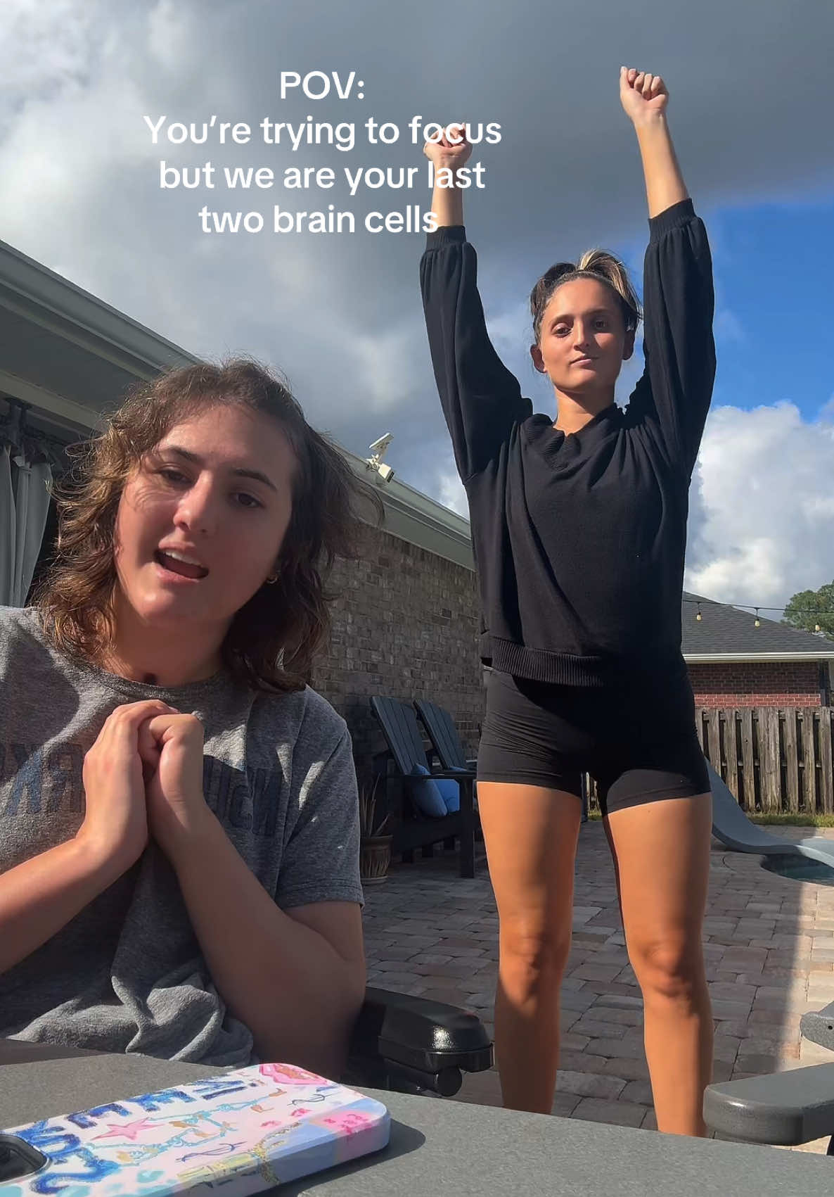 Love being @autumn ‘s backup dancer 🤸💃 #dance #sing #whatsgoingon 