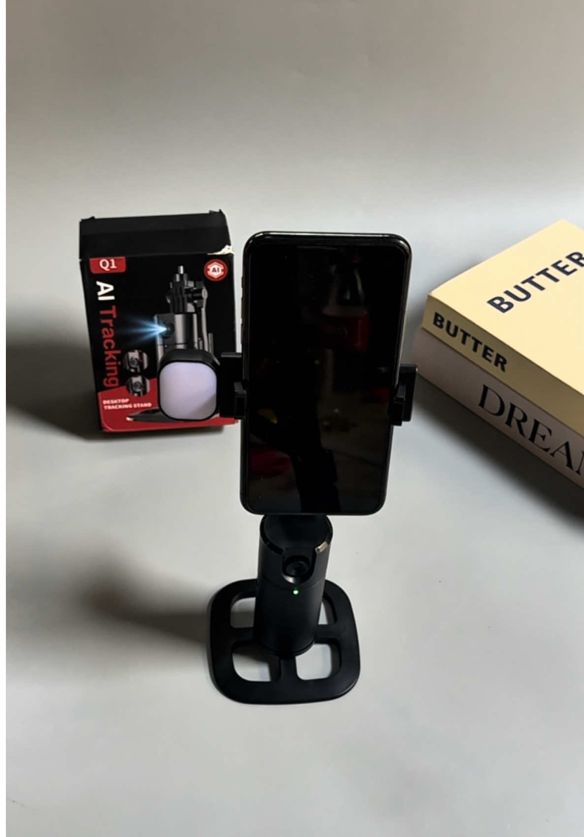 High tech na talaga pati tripod, may ai tracking na haha.🥹 #modofoaitrackingtripod #modofotripod #aitrackingtripod #trendingtripod #fyp 