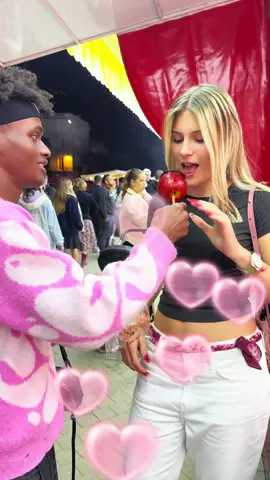 L’amour existe encore 🥺🥰🌷😍❤️🫶 #viral #pourtoi #amour #bonheur #france 