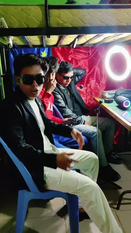 en el estudio de Cris Beltrán estrena su nueva canción te bajo la luna #supersexiboys #crisbeltran  #@CRISBELT.OFICIAL @El Seximan Oficial 