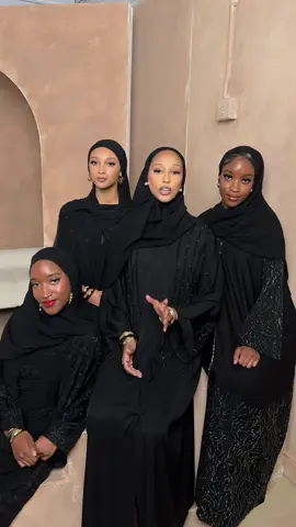 🖤🖤🖤 know your worth! Collection out now! 