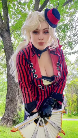 I love honeydiqqin u bxtches😭😭😂😂🫡❤️ #apexlegends #miragemain #lobacosplay #loba  