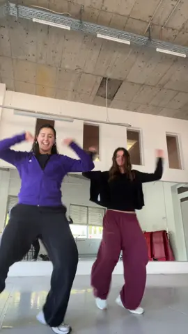 After Training 😝💪 DC: @Zoe Baptiste ❤️ #dance #training #friends #fyp 