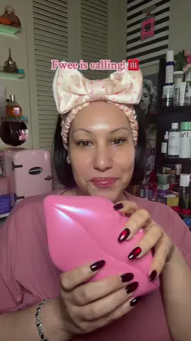 Get yours NOW before it sells out! 🚀 Free shipping & speedy delivery ✨…and it’s just too cute to miss! 💖 #fwee #fwee1mchallenge #queenofkbeauty #fweepuddingpot #lips @fwee 