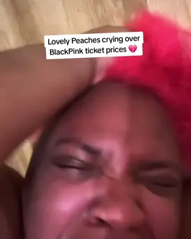 me with Ariana's eternal sunshine tour tickets 💔💖  @blackpinkofficial #blackpink #lovelypeaches #peaches #arianagrande #blackpinkedit 