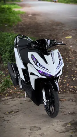 #vario #click125i 