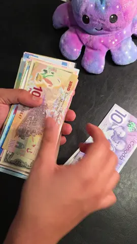 I love how i inspire Others to Show their Collection Check on Instagram @vedawsm he posted it #fyp #viral_video #numismatik #collection #currency 