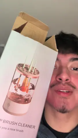 Portable makeup brush cleaner #tiktokshop #foryoupage 