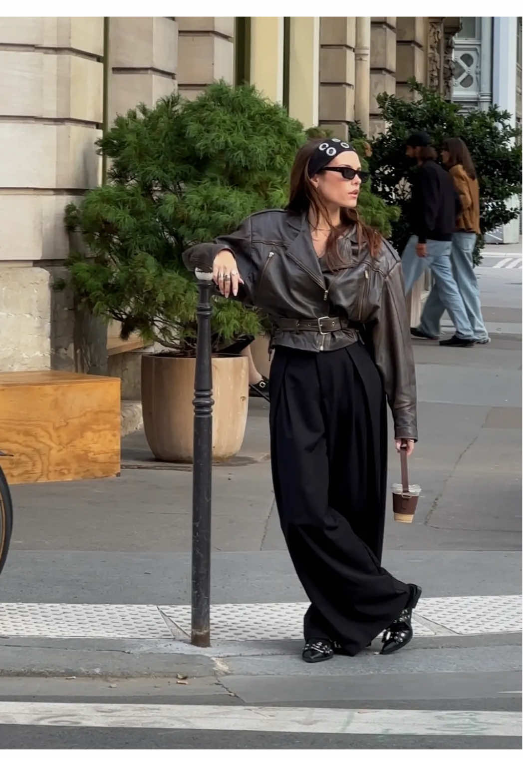 Caramel Latte available on Koomys.com 🤎 #effortlessstyle #fashion #paris #urbanstyle #movewithstyle 