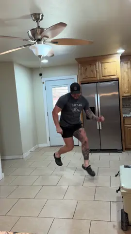 This never gets old 🤣 #afrikaansislekker #southafrican #afrikaans #coupleschallege #couplescontent   @Ray Swanepoel  