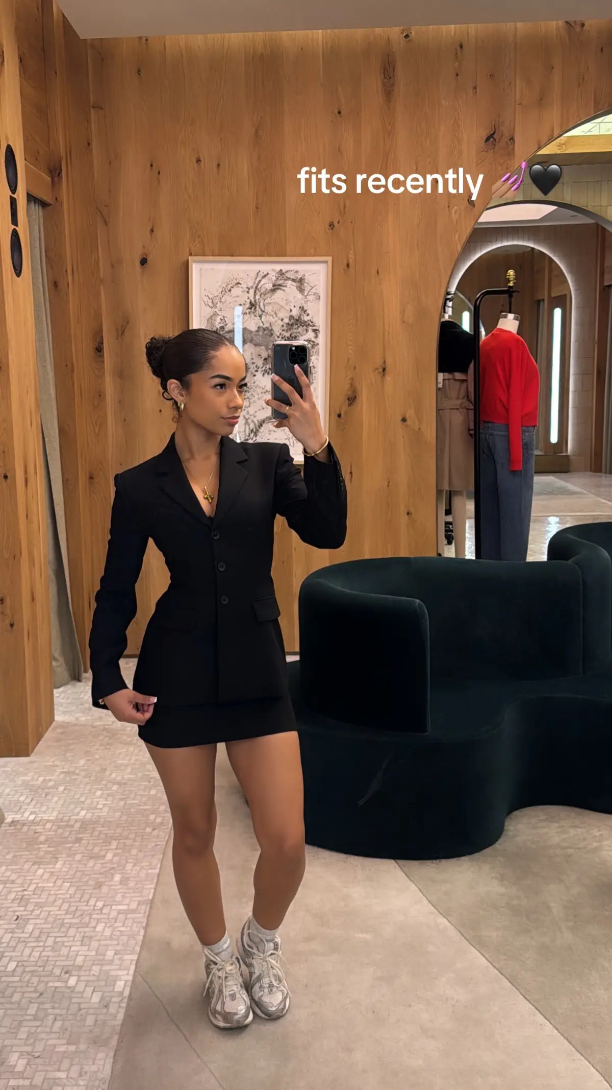 anyways come make a styling appt with me 