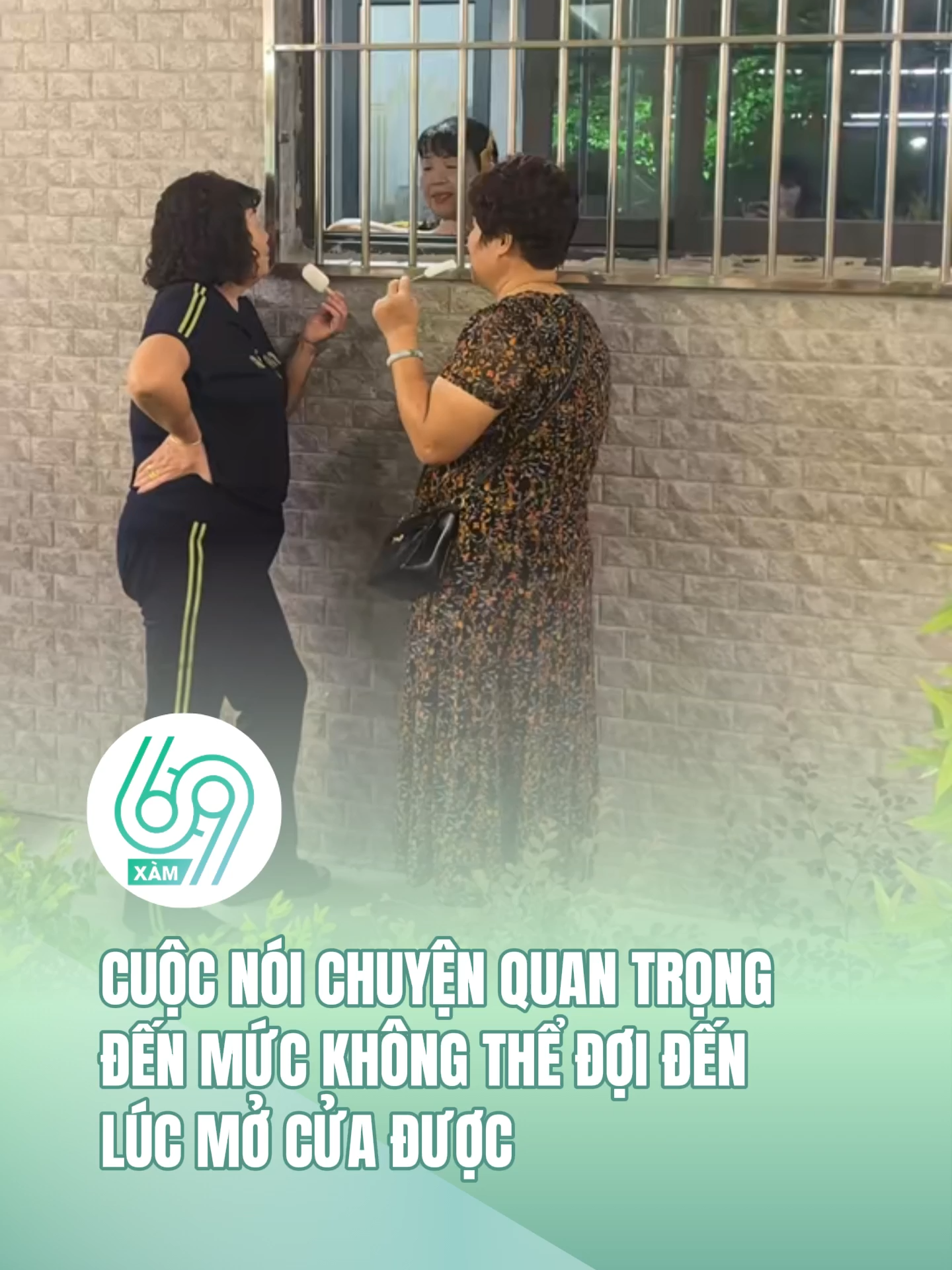 Cuộc nói chuyện quan trọng đến mức không thể đợi đến lúc mở cửa được #dcgr #dcgroup #dcmedia #69sxam #votri #viral #trending #xuhuong #haihuoc #tiktokgiaitri #funny #giaitri #foryou #fyp