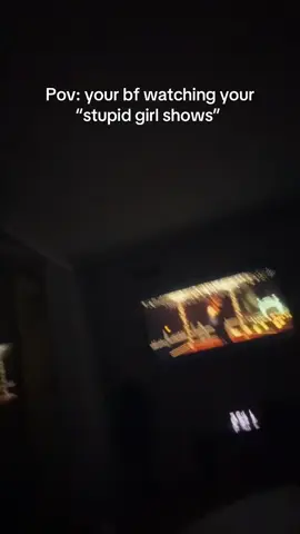 He be watching it while I’m sleeping #fyp #couples #twilight #funny #couples