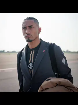 This trend with Raphinha 😝 #raphinha🇧🇷 #brazilian #viralvideo #viral #viraltiktok 