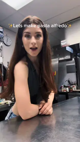 What is the best noodle dish you have ever eaten?#pizza #food #italianfood #dinnertime #calgary 