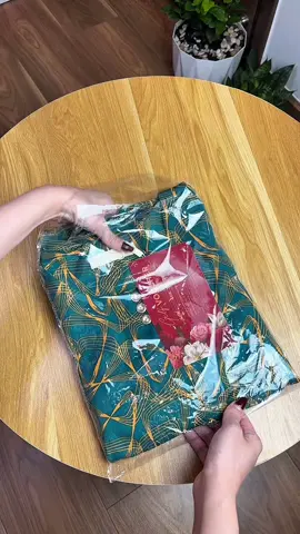 Mặc mát – đứng dáng – sang không tưởng 💕 Ai có mẹ kỹ tính thì thử bộ này đi, đảm bảo ưng liền!” #boluatuyetcaocap #thoitrangtrungnien #bochome #boluadep #meDepMoiNgay  