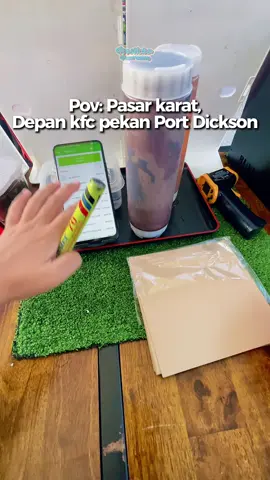 Terima kasih yang datang harini. Maaf kedai lambat bukak, korang tunggu lama tadi 🙏🏻 maaf juga kalau saya ada salah budi bicara dan servis lambat tadi. Paneh bona terpancar matahari kena muka 😂🥹 Saya nak record masa opening tapi sy kesian cust tunggu lama so kita record bila dah reda sedikit 😆  Ada apa² komen mengenai aiskrim bagi je tahu tau! Makluman, semalam adalah hari last kakak berniaga. Lepasni akan cuti panjang kerana Mesin aiskrim rosak. Macam yang korang tahu aiskrim kakak semua buat sendiri bukan beli dari kilang. Jadi terpaksa stop production sekejap. InshaAllah hujung bulan kita bukak kedai Setiap hari kakak akan update info kedai di Bio Profile. Apa² korang cek je kat situ ataupun story tt ye 🙏🏻 See you when i see you 🫶🏻 #aiskrimgorengicesticks #aiskrimgorengportdickson #aiskrimgorengviral #icesticksicecream #aiskrimhomemade 