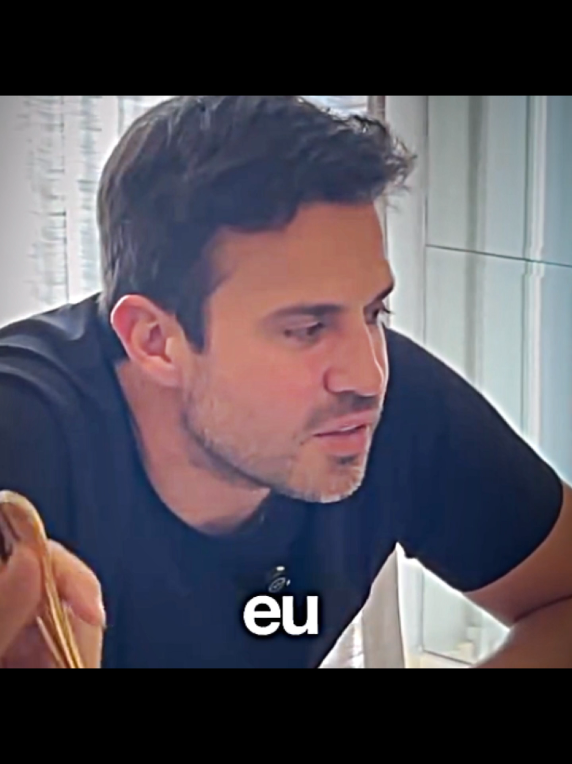 O cara anda com 5k no bolso 😅  . . . . . #pablomarçal #empreendedor #marketingdigital #marçal #empreenderorismo 