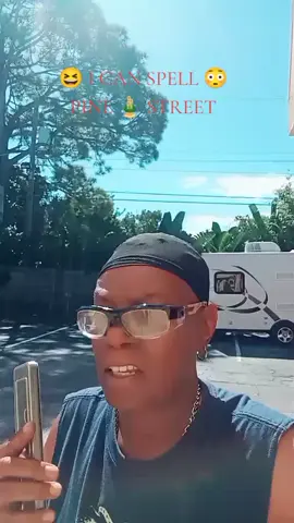 I'm not the owner of this content!!I Can Definitely 😆😂 Spell Pine 🎍 Street 😁,#entertainment #funnyvideos #eucalyptus #OG #911 