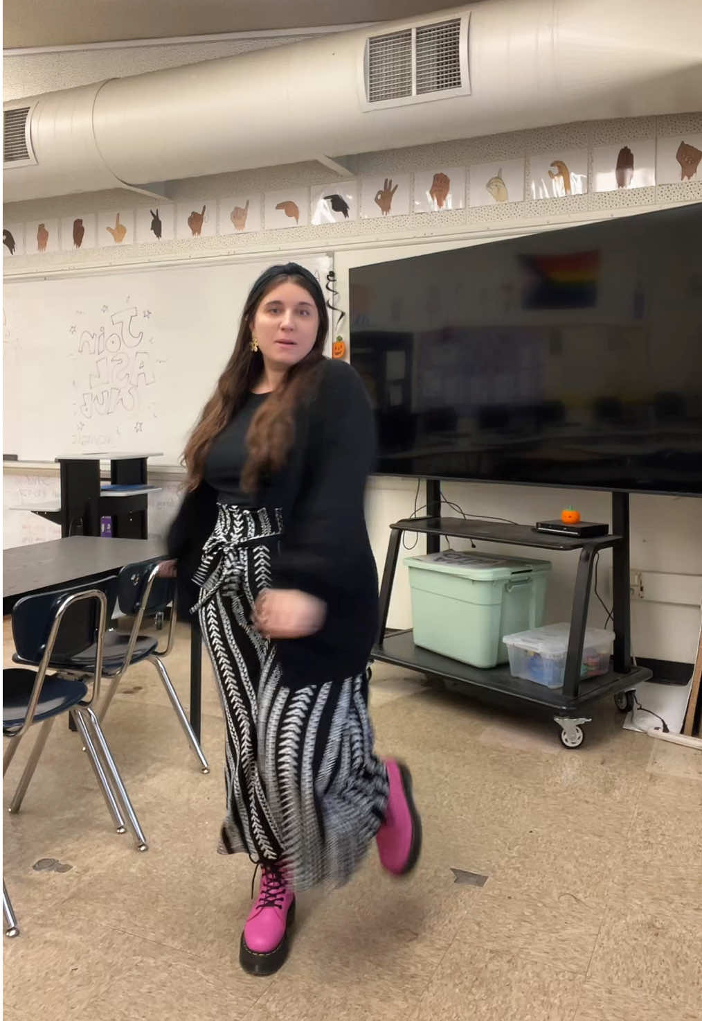 October ootds 🎃 #teacher #teacheroutfit #OOTD #outfitcheck #teachertiktok 